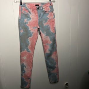 VENUS tie dyed skinny straight leg jeans. Size 4